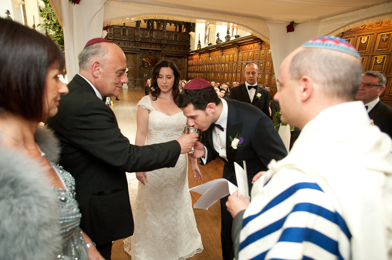 basic jewish wedding traditions